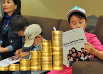 Kazakhstan to give money to children from natural resources income